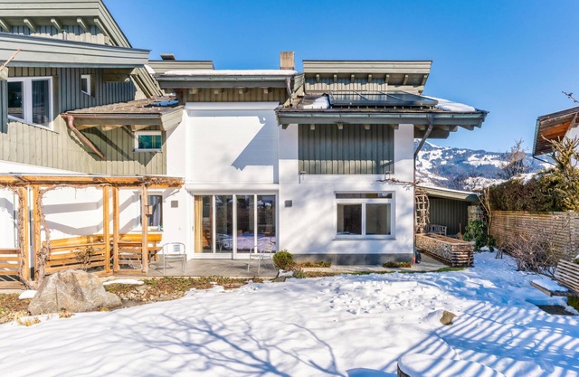 Cosy holiday home near the skilift