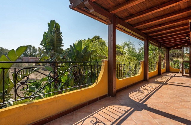 Cosy Holiday Apartment "Villa Mallus" with Mountain View & Balcony