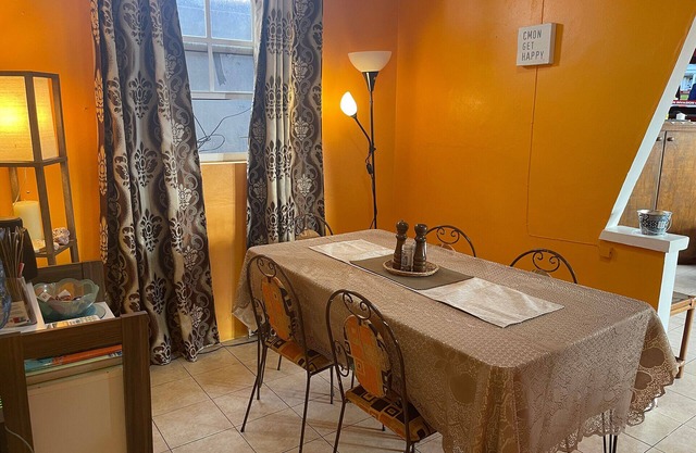 Cosy private 3Bdr fully gated home, 10 min from Miami Beach