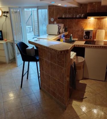 Cosy Studio meublé avec piscine partagée