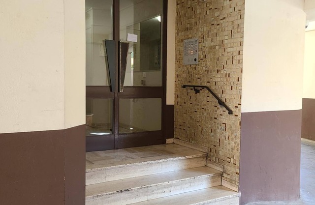 Cosy studio near the Gulf of Juan sea.