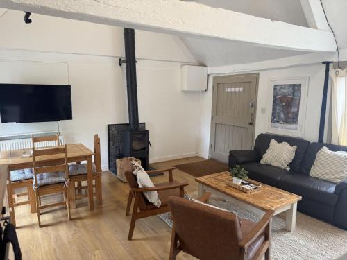 Cotswolds Cottage Farm Stay The Bullpen