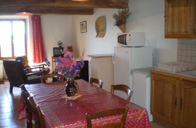 Cottage 2 star with panoramic views of the mountains of Morvan.