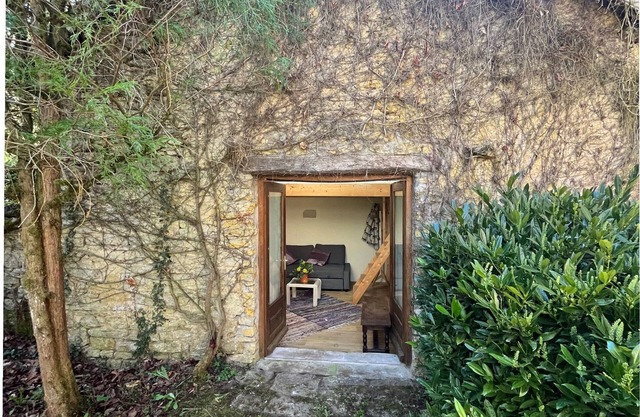 Cottage 2 steps from the lakes