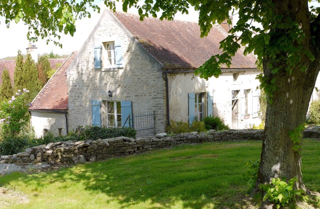 Cottage and private garden - rural bliss for two (or 4 with mezzanine)