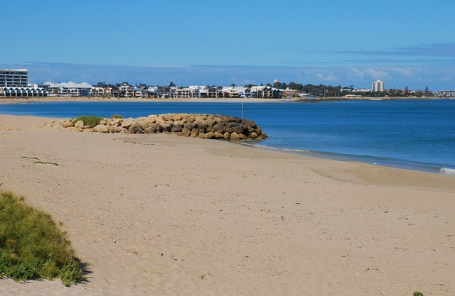 Cottage by the Sea Mandurah, Comfortable, Family, Doggy Friendly, Location plus.