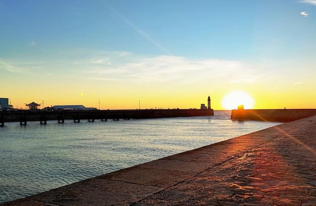cottage familial 3 chambres avec feux de bois en bord de mer
