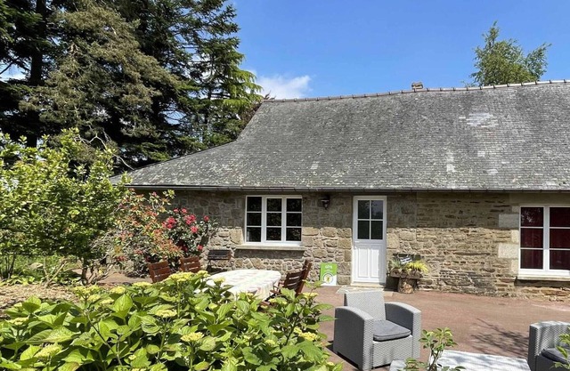Cottage in Normandy with Garden and WiFi Included