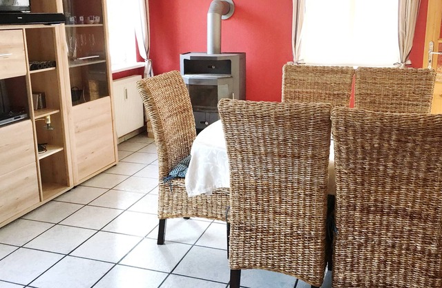 Cottage in the idyllic resort (village) Oberndorf Oste with Wi-Fi