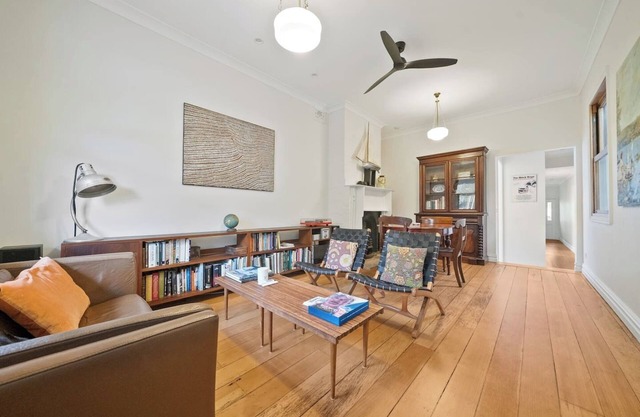 Cottage on Starling Vintage meets Modern Comfort
