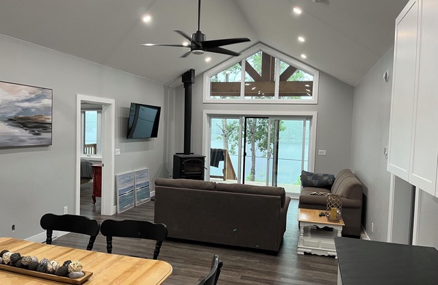 Cottage with a View! Hillside Cottage - Griffith