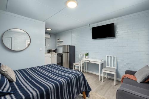 Cottages at Rockaway Beach Suite #3
