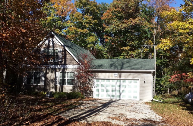 Country Chalet Fish Creek, 6 Adults, Fall Mid-Week Dates Available!