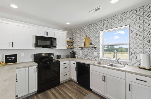 Country Club Cottages - 1701