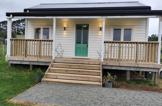 Country Cottage Near the Sea