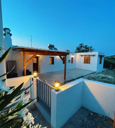 Country House, Lagoudi Village