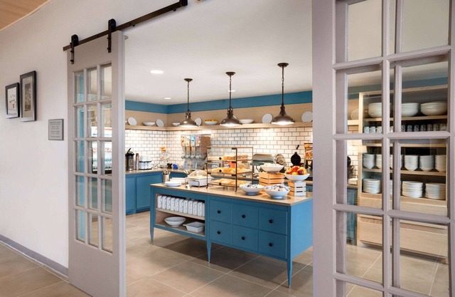 Country Inn & Suites by Radisson, Smithfield-Selma, NC