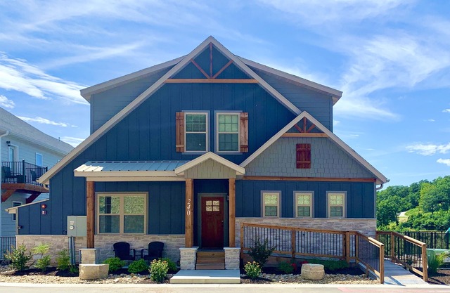 Cove Rock-Poolside LAKEVIEW Pool Table Shuffleboard PingPong Cmty Pools