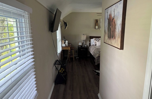 Cowboy Suite - Michael Lynn Winery and Brewing Company