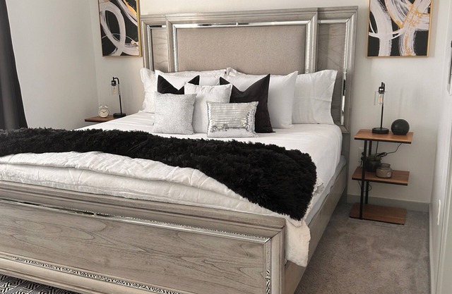 Cozy 1-bedroom apartment with WiFi, AC in charming Indianapolis