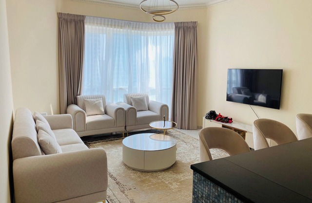 Cozy 1-bedroom apartment in lovely Sharjah with WiFi, AC, fitness room
