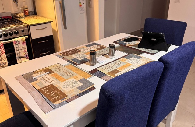 Cozy 1-bedroom condo in wonderful Buenos Aires with AC, WiFi Palermo