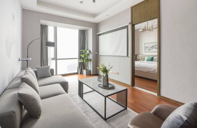 Cozy 1bed Apt. Next to Metro 2 , Kerry Center, Jing'An Temple / Park & Retails