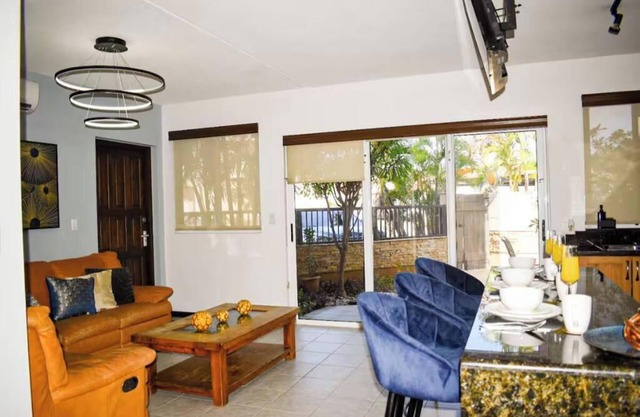 Cozy 2-bedroom apartment + pool and barbecue