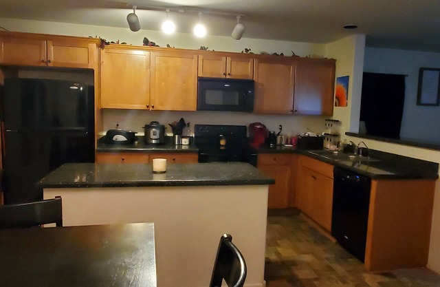 Cozy 2 Bedroom Home-NFL Super Bowl (4 miles from stadium)