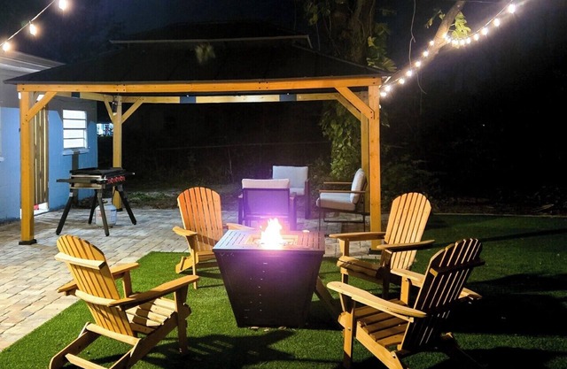 Cozy 2-bedroom house in enjoyable New Smyrna/Edgewater with AC, WiFi