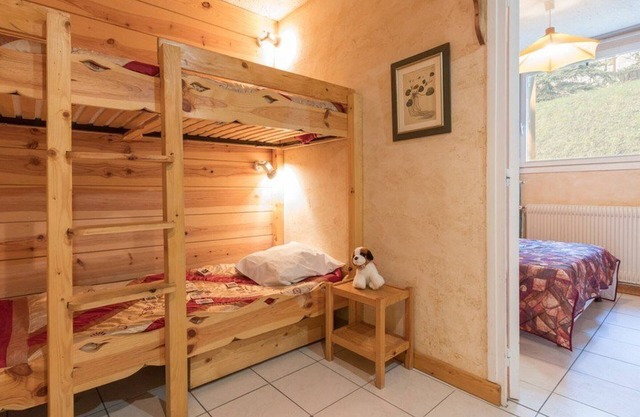 Cozy 2-Room Apartment for 6 in Serre-Chevalier, Heart of Chantemerle, Ski-In/Ski-Out