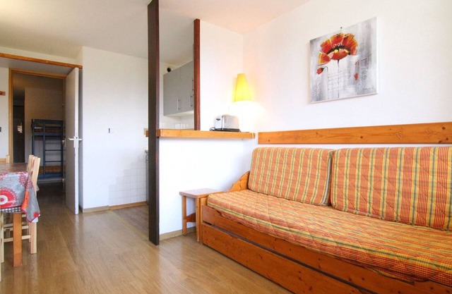 Cozy 2-Room Apartment for 6, Near Slopes & Shops, Huez