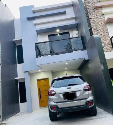 Cozy 2 storey fully furnished house.