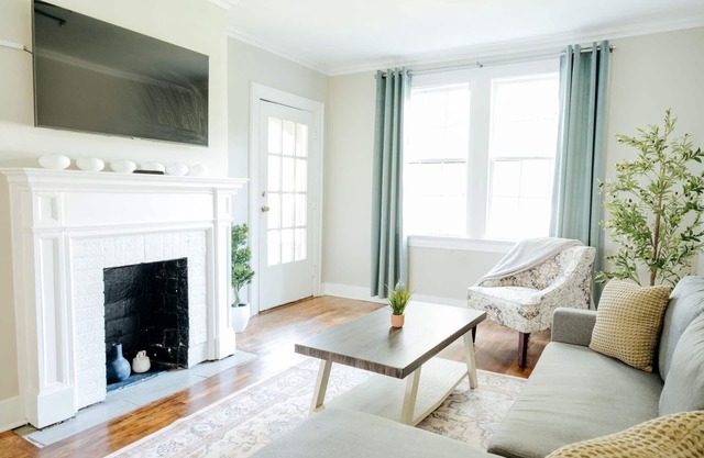 Cozy 2BR Cloverdale Home | Pet-Friendly Stay