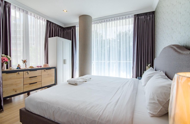 Cozy 3BR Family Condo in Hua Hin Free Water Park Walk to Beach and Cicada Market