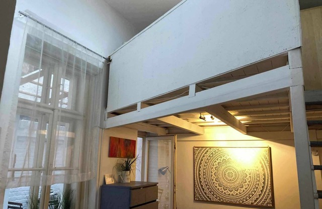 Cozy apartman with cozy terrace at Oktogon.