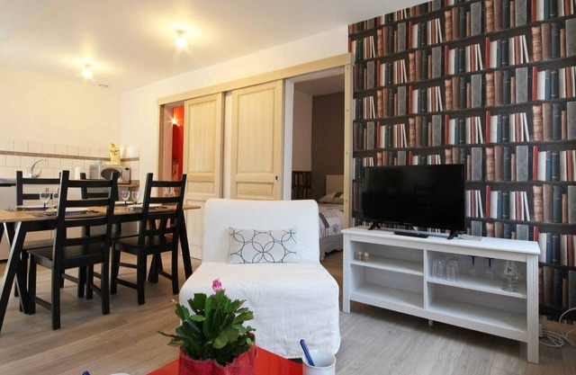 Cozy Apartment Above Café Bookstore with Garden and Electric Bike Rentals