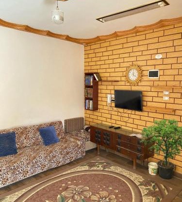 Cozy Apartment in Asyut شقة لك بالكامل