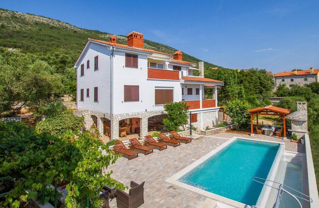 Cozy apartment in Labin with WiFi