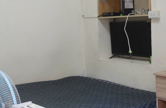 Cozy apartment in the heart of Hsinchu city w/local amenities.walkable distance.