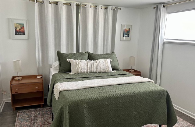 Cozy Boho-Modern - 6 mins from Downtown - 10 min drive to the airport - 1bd 1ba