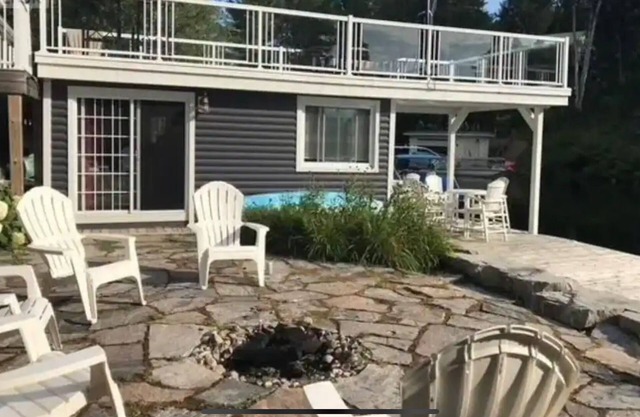 Cozy bungalow in quiet bala bay on lake muskoka. Muskoka Lake