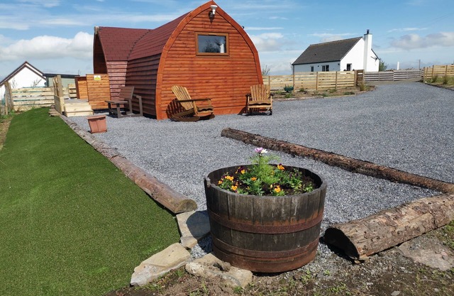 Cozy Cabin Retreat in Halkirk