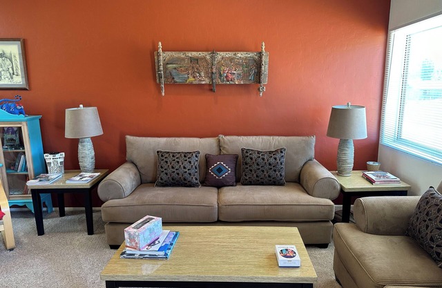 Cozy Casita in Prescott with direct access to trails, just 10 minutes to town!n