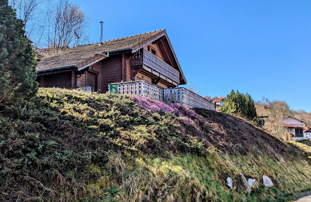 Cozy chalet in La Bresse with WIFI and parking, near slopes