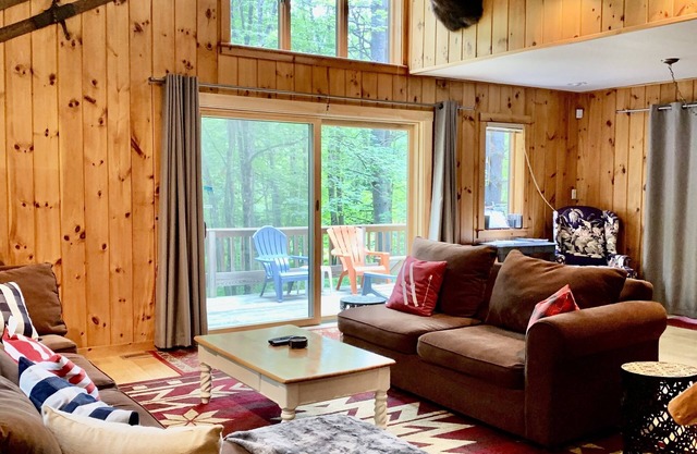 Cozy Chalet,Lake Pauline, Lake Rescue,and 2 miles to Okemo Mt