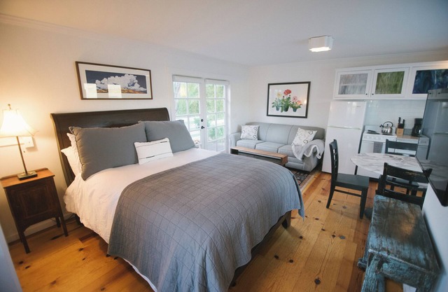 Cozy Cottage at the Flying Caballos Ranch