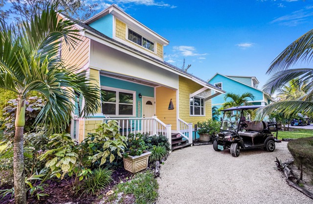 Cozy Cove/Beach Access/FREE Golf Cart, Kayak/Peacefull/400ft sand path to Beach.