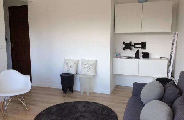 Cozy design accommodation opposite the thermal baths, near downtown