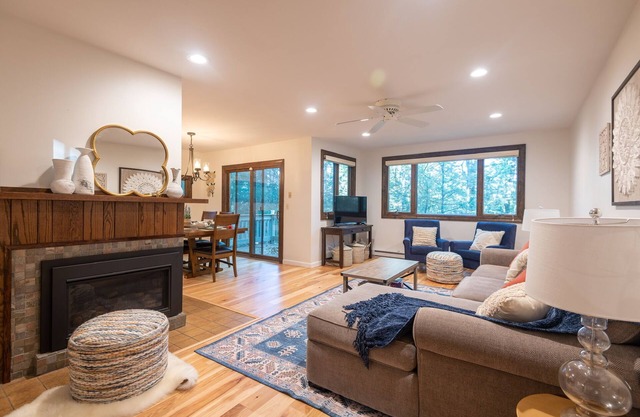 Cozy Fall and ski rental nestled in a gated community in the woods.